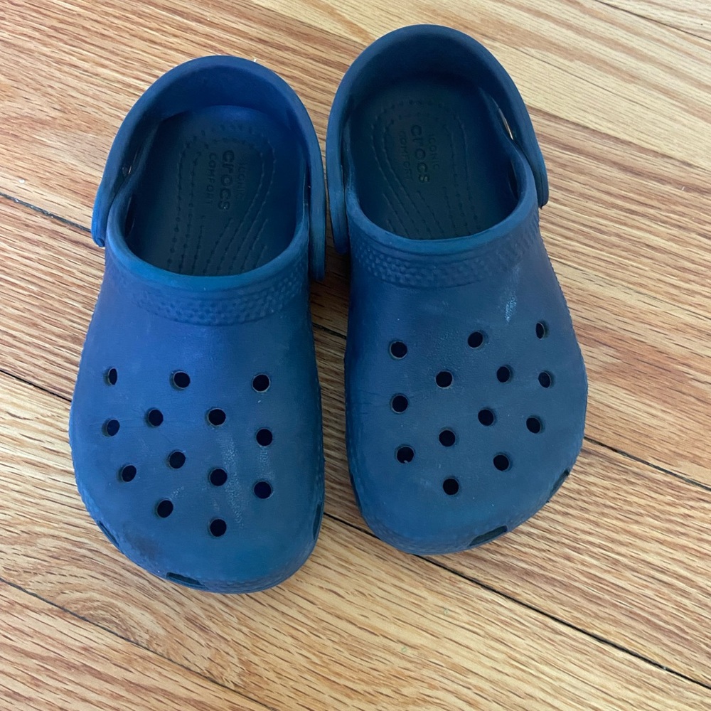 Classic Toddler Crocs Navy Blue Size 8